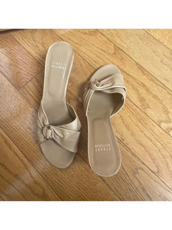 Stuart Weitzman Leather Mules Sandals open toe Beige Tan Sz 8 - Image 5