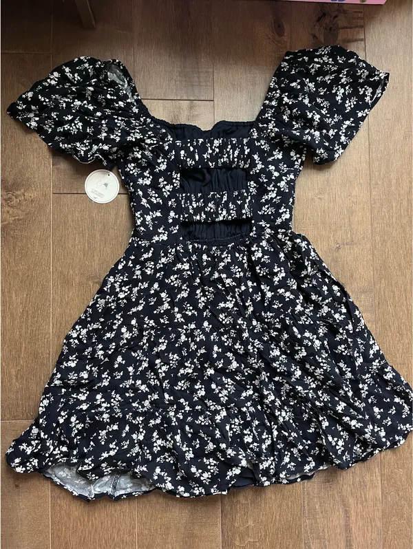 Mini Hollister Dress Floral - Image 2