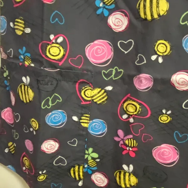 Zoe + Chloe Womens Scrubs Scrub Top Shirt S Bust 38” Dark Gray Bees Hearts Bee - Image 4