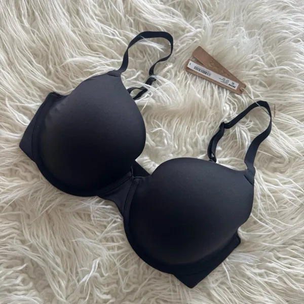 Skims Fits Everybody T-shirt Bra Onyx Size 32DD - Image 4