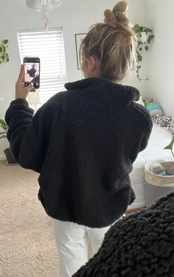 Urban Outfitters Teddy Winter Coat - Image 5