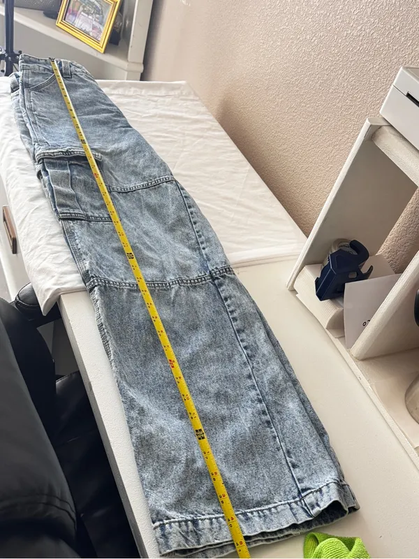 H&M Light Blue Wide-Leg Cargo Jeans - Image 6