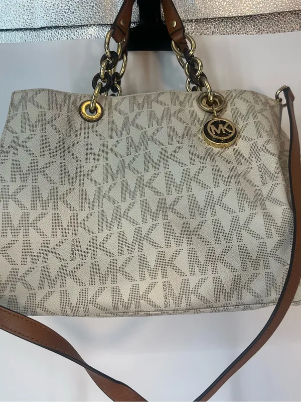 Michael Kors White Logo Tote with Brown chain & Leather Cynthia Medium bag - Image 2