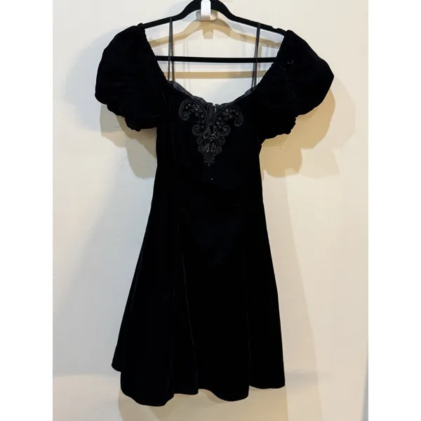 Jessica McClintock Gunne Sax Black Velvet Cocktail Dress Size 5/6 - Image 2