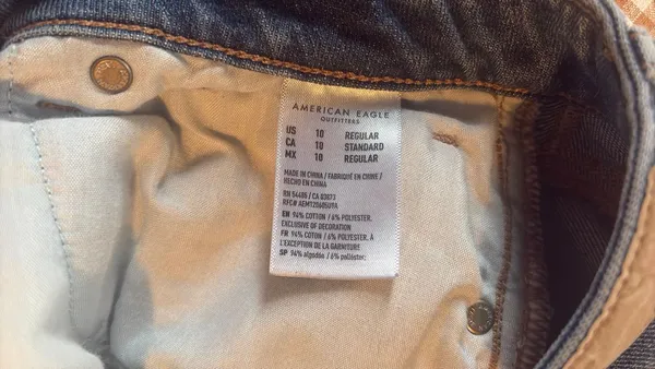 American Eagle Mom Jeans - Image 5