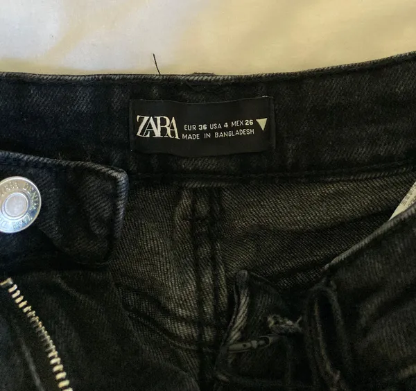 Zara black denim shorts - Image 4