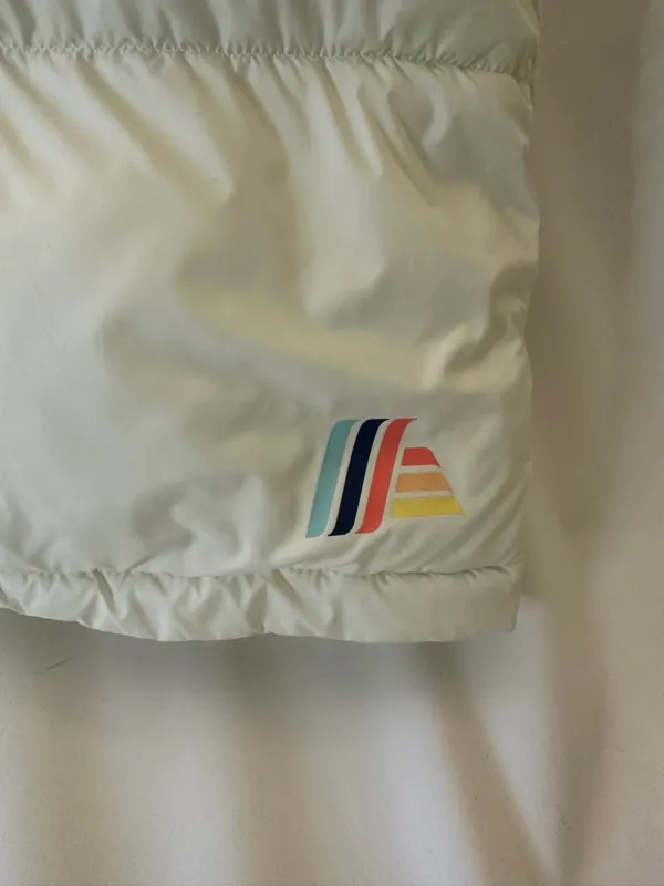 Cream Puffer Vest with Rainbow Accent White Size XL - Image 2