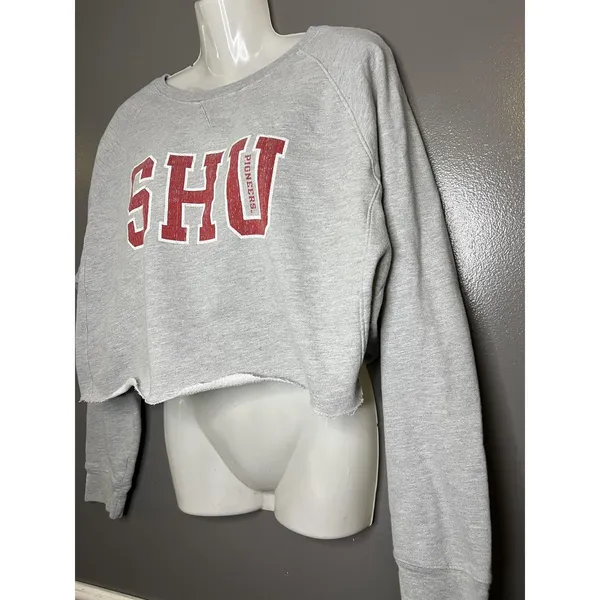 Sacred Heart Pioneers Sweatshirt Womens 2XL Gray Cropped Raw Hem Gear For Sports - Image 4