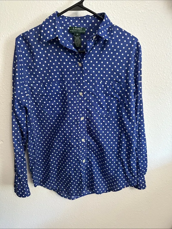 Ralph Lauren Blue and White Polka Dot Button-Down Shirt Size Medium - Image 3