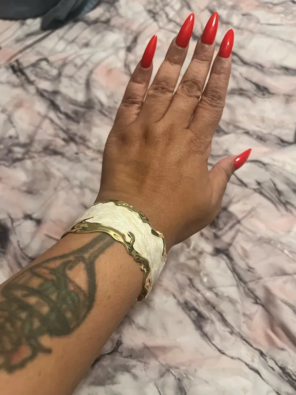 Gold and cream bracelet cuff - Image 2