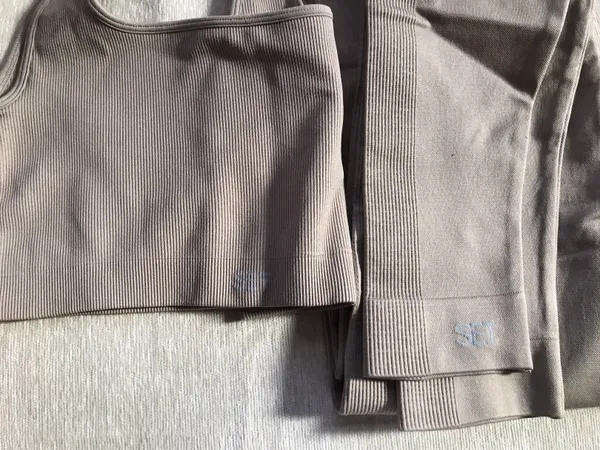 Set Active Leggings & Matching Bra - Image 5