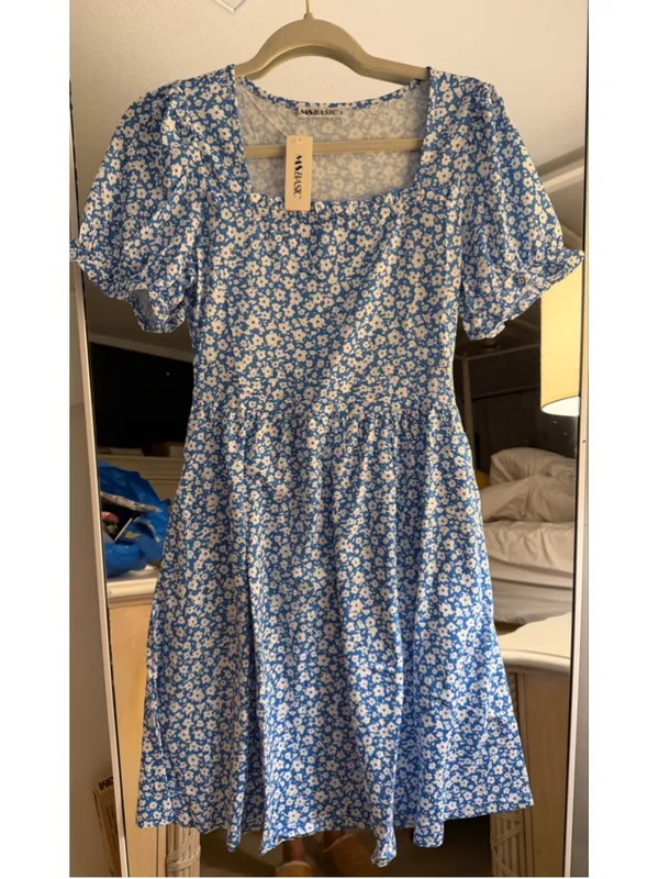 NEW Square Neck Dress Floral Puff Sleeve A Line Midi Dress Pockets S - Image 6