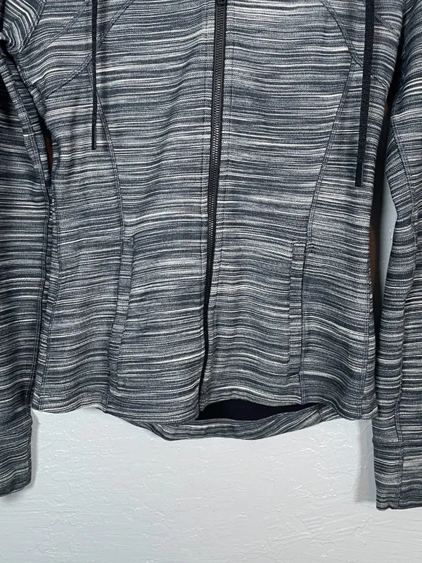 Lululemon Women 8 Heathered Black White Hooded Define Jacket Athleisure - Image 2