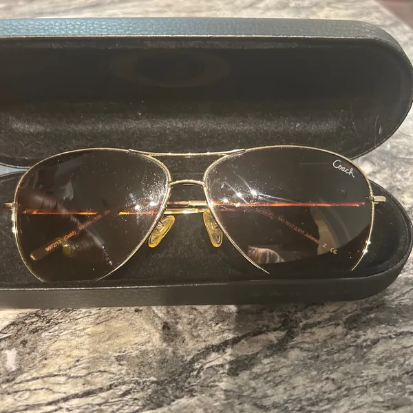Coach Gold Frame Sunglasses with Brown Lenses lens has scratches price reflected - Image 11