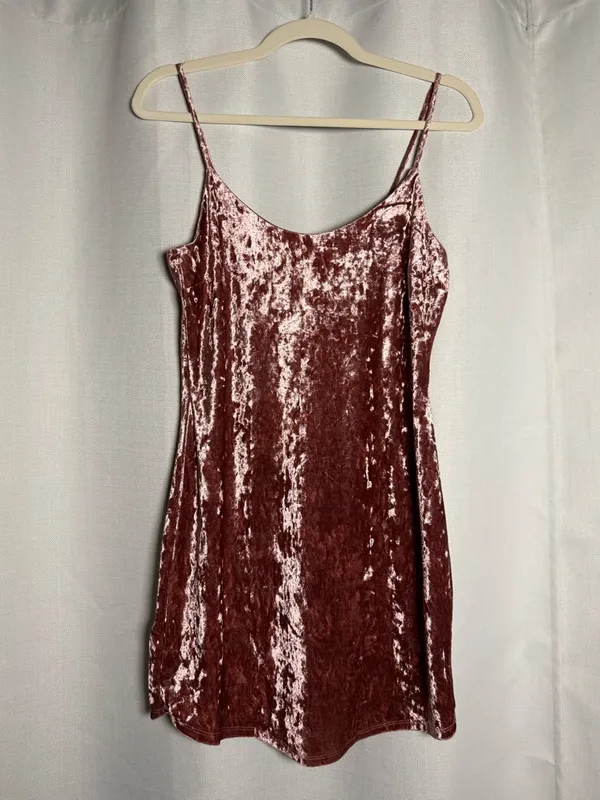 Forever 21 Crushed Velvet Pink Mini Dress Size Large - Image 3