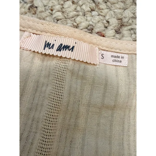 Boho Cotton Peplum Top Ivory Textured V Neck Button Front Mi Ami Francesca's S - Image 4