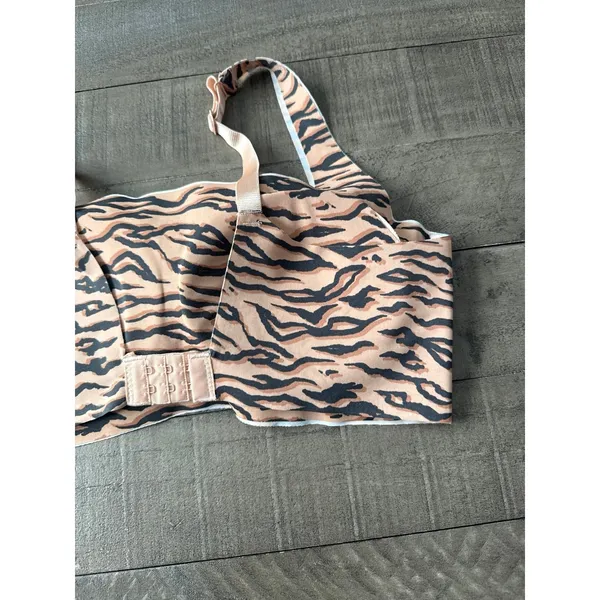 Steve Madden Women's Animal‎ Print Padded Bra Size Large - Image 7
