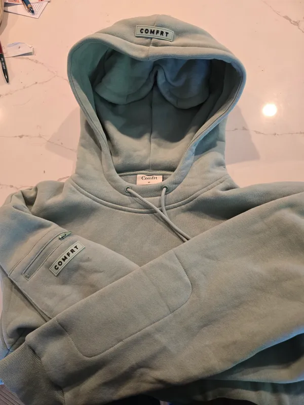 O Comfrt Women's Airplane Sleep Green Pullover Hoodie Medium (Oversized) - Image 2