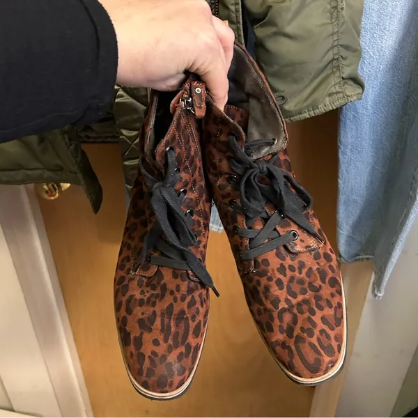 Dr. Scholl’s Animal Print Platform Lace Up Mid Calf Booties - size 9 - Image 3