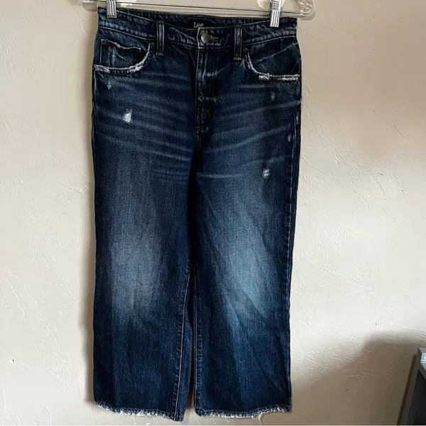 Lee Vintage Modern High Rise Wide Leg Cropped Denim Jeans‎ - Image 3