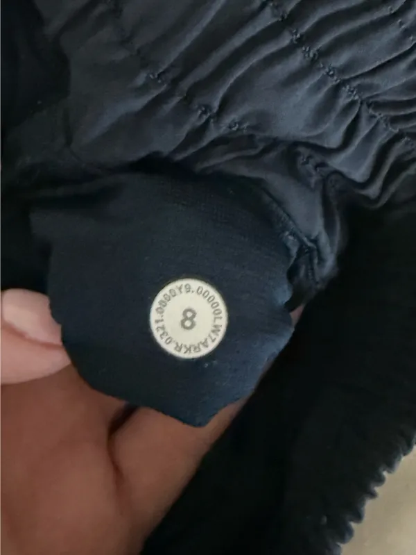 Lululemon Hotty Shorts  - Image 3