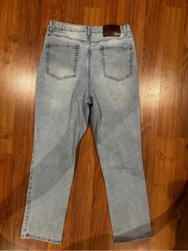 FRYE Light Wash Straight-Leg Women's Jeans - Image 5