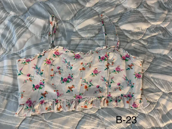 Altar’d State Large Cream Floral Ruffle Crop Top Smocked Back Adjustable Straps - Image 2
