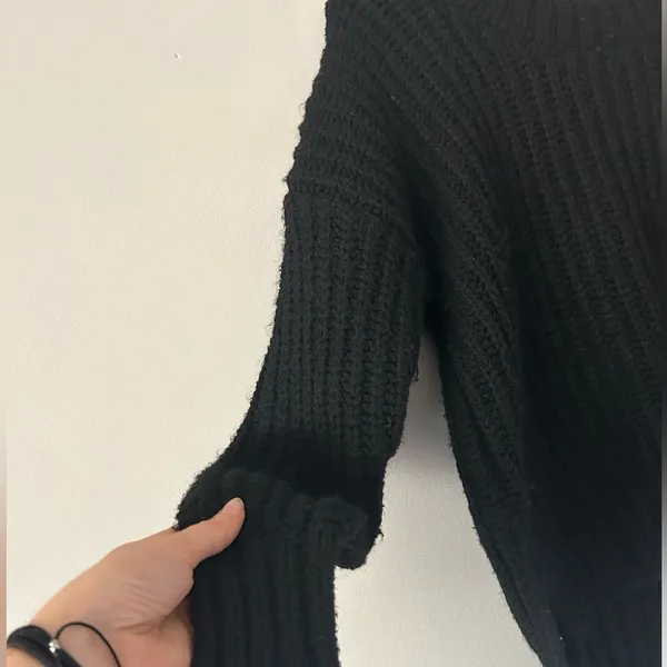 Aerie Thick Chunky Knit Black Oversized Crewneck Sweater Size XS Cozy Winter - Image 2