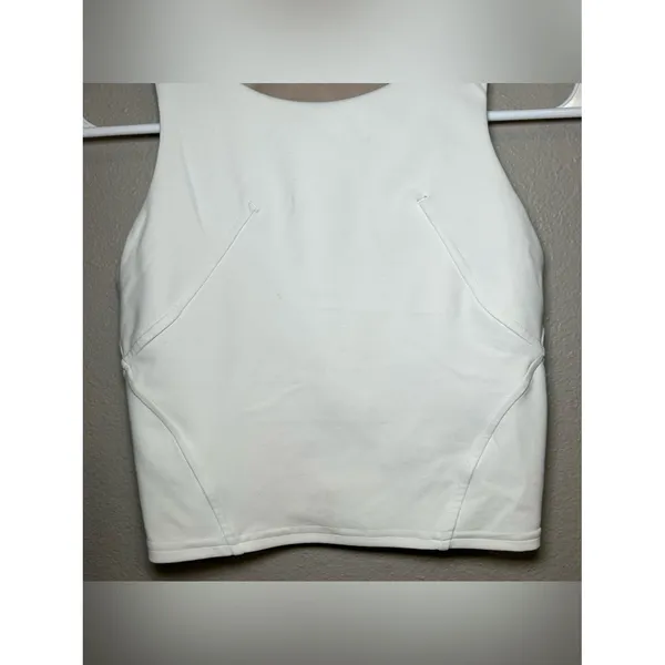 Lululemon Invigorate Training White Cropped Athletic Tank Top Women’s Size 2 - Image 5