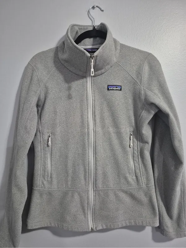 Patagonia women’s Emmilen long sleeve grey rei outdoors Jacket size small - Image 2