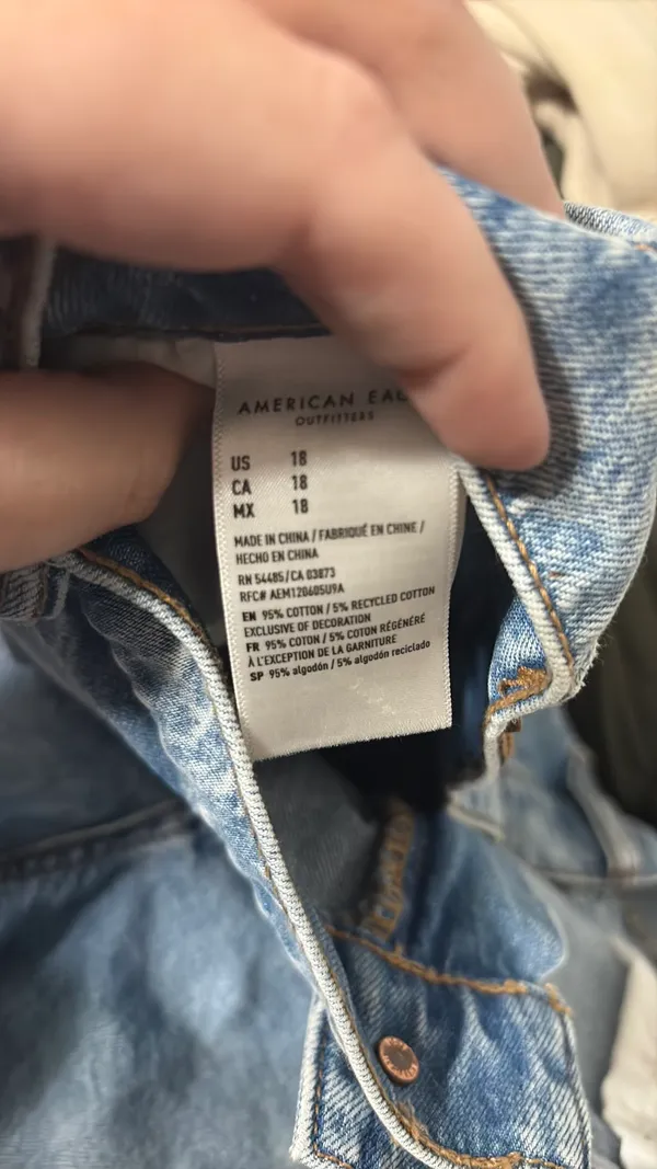 american eagle jean shorts - Image 5
