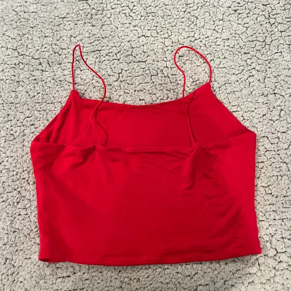 Garage Red tank - Image 2