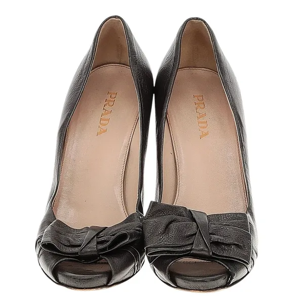 Prada Womens Size 38.5 US 7.5 Leather Heels Gunmetal Peep Hole Toe Made in Italy - Image 2