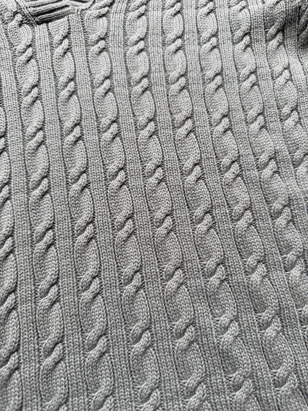 LL Bean Women’s M Sage Green Cotton Cable Knit Sweater Notch V-Neck Pullover - Image 8