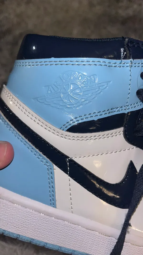 Nike Air Jordan - Image 6