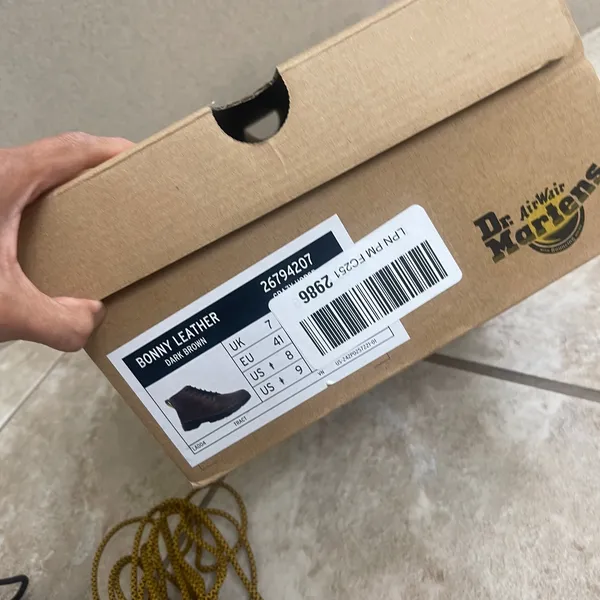 Dr. Martens Bonny Leather Dark Brown Crazy Horse Boots 26794207 Womens 9 Mens 8 - Image 4