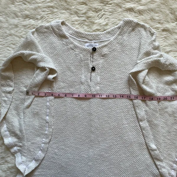 Velvet By Graham And Spencer Poncho Butterfly Sleeve Knit Pullover Cream M - Image 9
