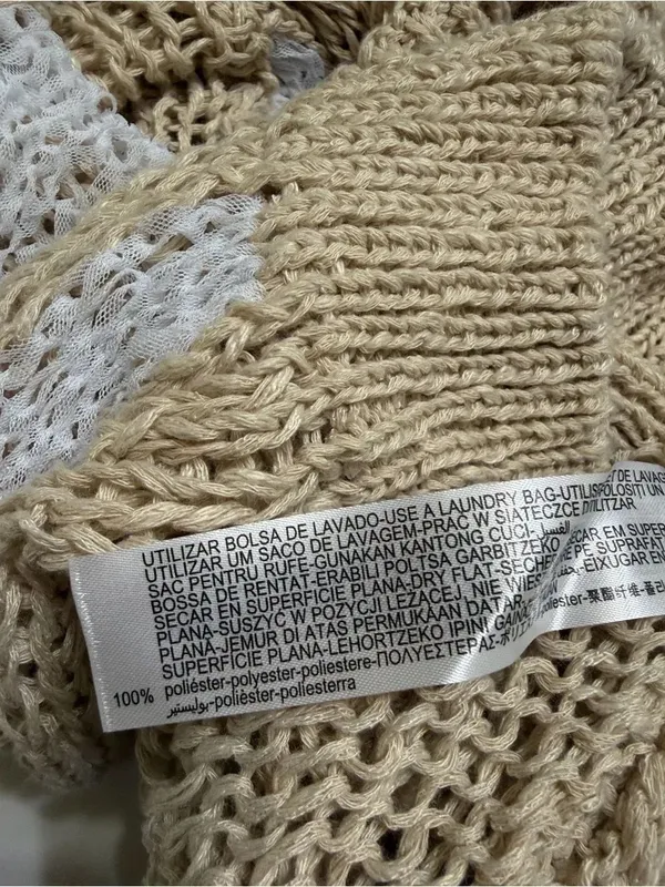 Zara Beige & White Distressed Crew neck Sweater(Size Small) - Image 7