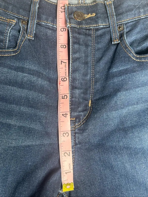Levi's Jeans Women's Size 31 Slimming Bootcut High Rise Jeans Stretch - Image 10