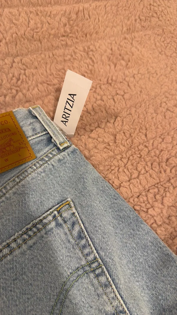 Levi’s 501 90s Jeans Women’s - Image 4