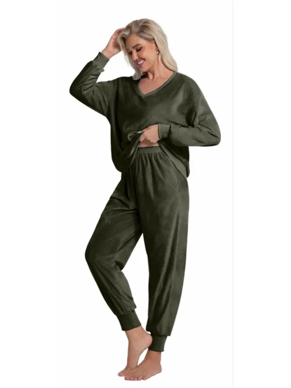 NEW Pajama Set Velvet Long Sleeve Pjs Soft Lounge Set 2 Piece M - Image 5
