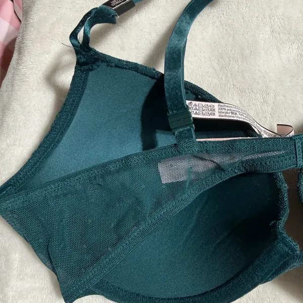 Victoria's Secret Bra - Image 5