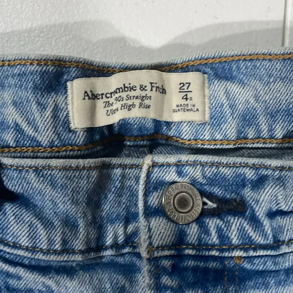 Abercrombie jeans 27 - Image 2