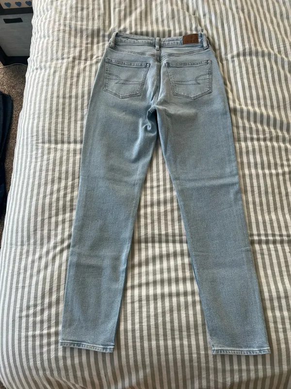 American Eagle Jeans - Image 2