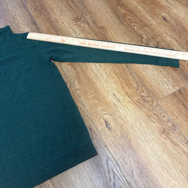 Athleta Flurry Base Layer Turtleneck Top Green Wool Blend Thumbholes Women Small - Image 4