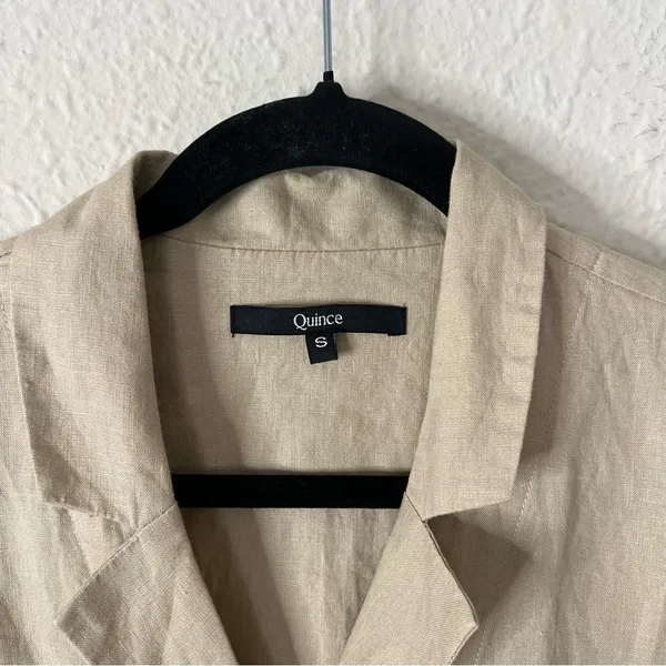 Quince 100% Linen Button Down Top in Tan Size Small - Image 4