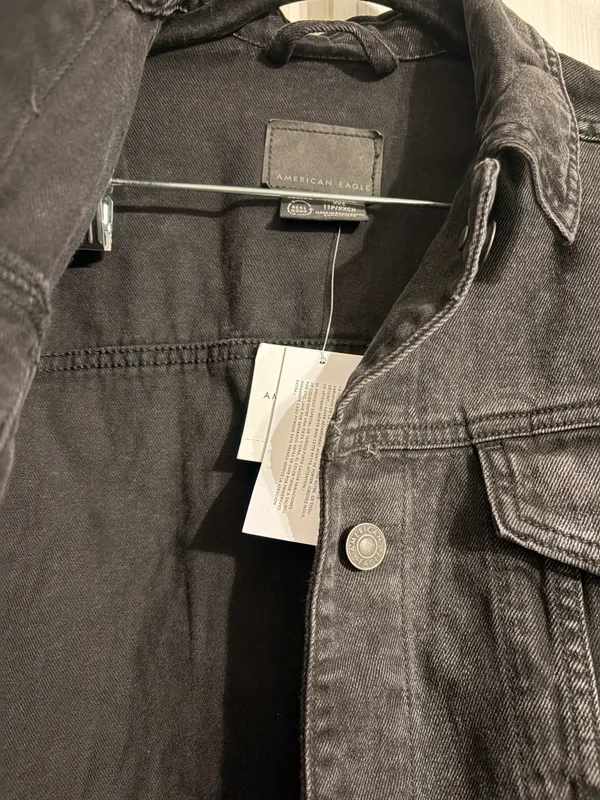 American Eagle Black Denim Jacket - Image 3