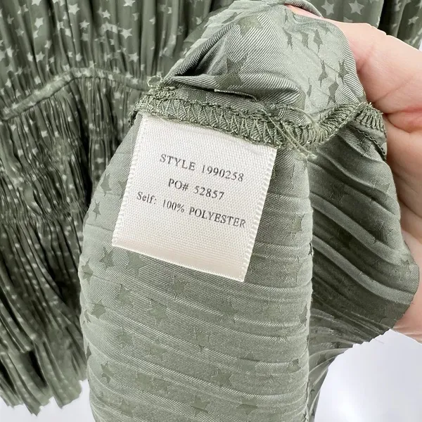 Current Air Laurel Mini Star‎ Dress Size Small Sage Green Tiered Pleated V-Neck - Image 10