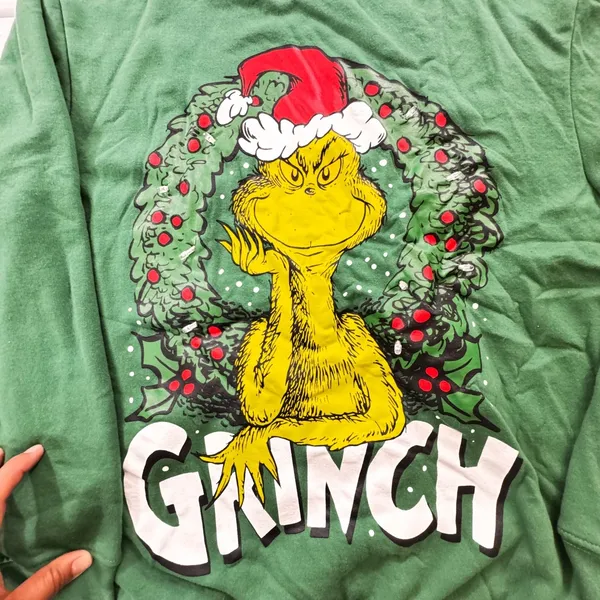Green Grinch Christmas Wreath Pullover Sweatshirt unisex Adult‎ Size S/P - Image 2