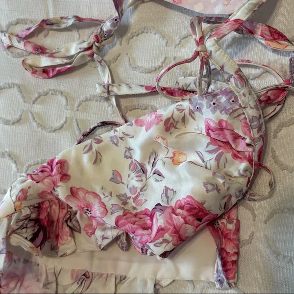 For‎ Love & Lemons Taylor Pink Floral Ruffle Crop Top size XS NWT - Image 5
